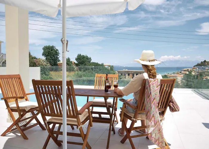 Mini Villa Tsaros